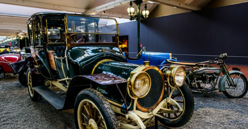 A brief insight into the history of tilt casting