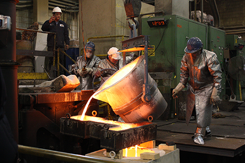 The operation of molding: a step-by-step instruction